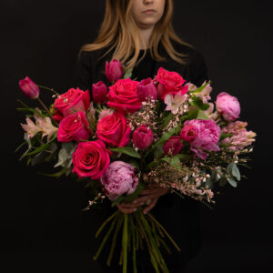 BUCHET DAYDREAMING IN PINK