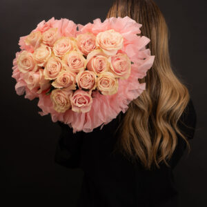 BUCHET PINK HEART